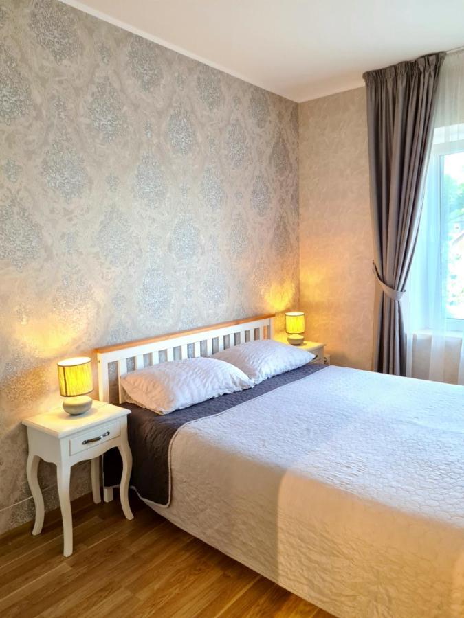 Old Town Apartment Тельше Екстер'єр фото